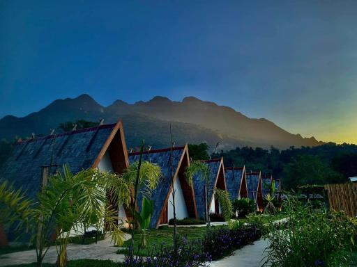 Vangvieng Angsavanh Resort - Housity