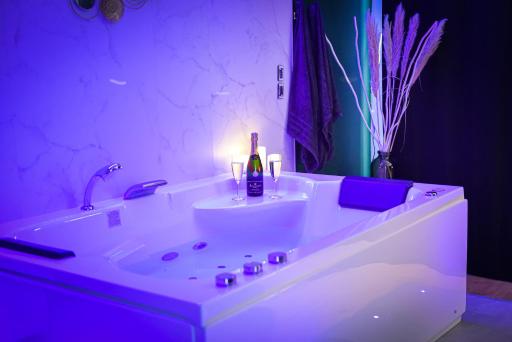 Spa & Detente - Cinéma - Netflix - Hyper Centre - Housity