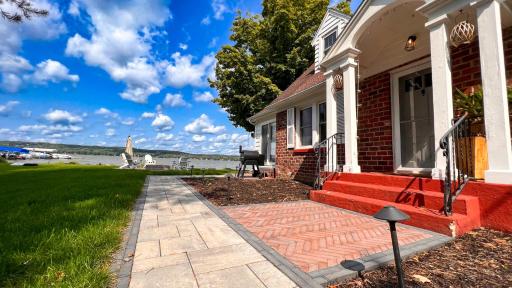 Lakefront Entire Two Bedroom House Lake Chautauqua - Housity