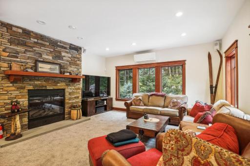Mountain Brook Lodge - Housity