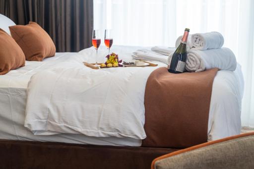 Hotel Solum Roof Top - Housity