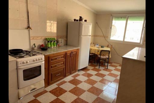 Charmant appartement et tres spacieux Bienvenus pour familles uniquement - Housity