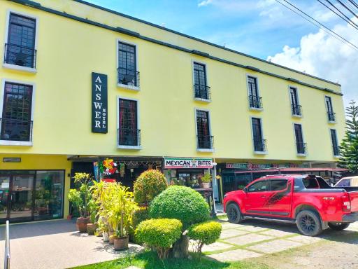 Answer hotel - Housity