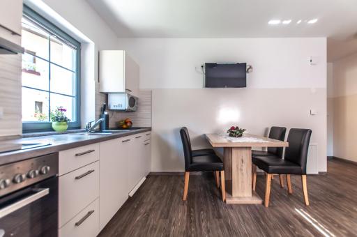 Apartments Francka - Housity