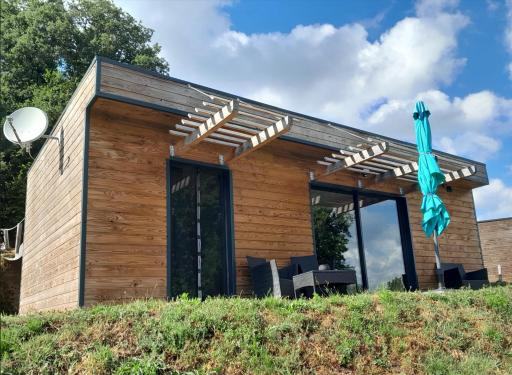 Chalet charmant a Saint Sylvestre avec Terrasse et Jardin - Housity