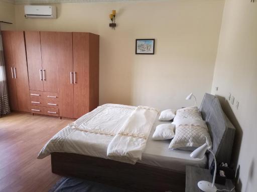 Chez B&D Suites And Apartments - Housity