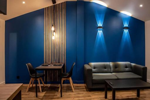 BLUE NIGHT - Jacuzzi - Bord de Seine - Housity