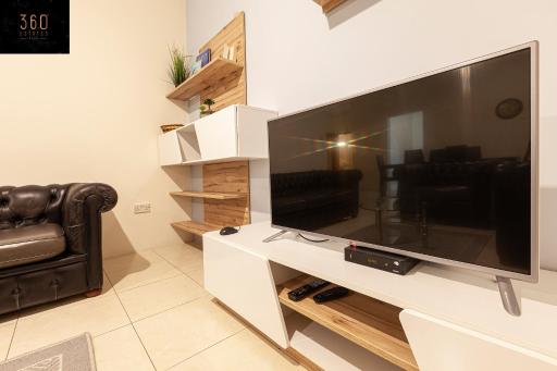 Cozy APT just off the Beach in St Julians by 360 Estates - Housity