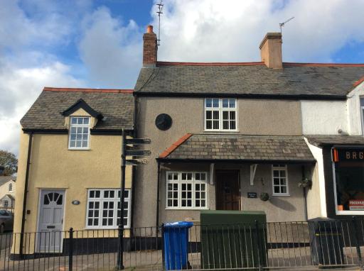 Montford House, Rhuddlan - Housity