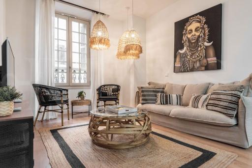 Lovely Boho apartment with parking - Historic Center by REMS - Housity