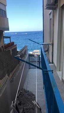 Camera Moon Sea fronte mare ACI TREZZA - Housity