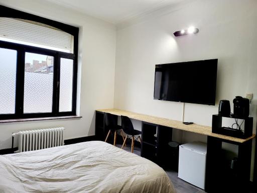 Private industrial room in center of Charleroi - Housity