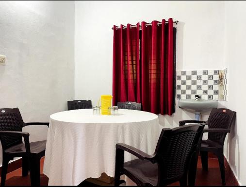 Green Hills Homestay entire - Housity