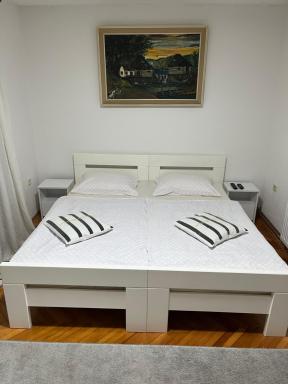 Apartman House Jasmina - Housity