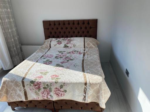 Beautiful renovated flat, new furniture, stunning view. - Housity