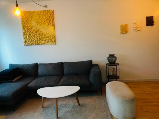 Room/Apartment - Housity