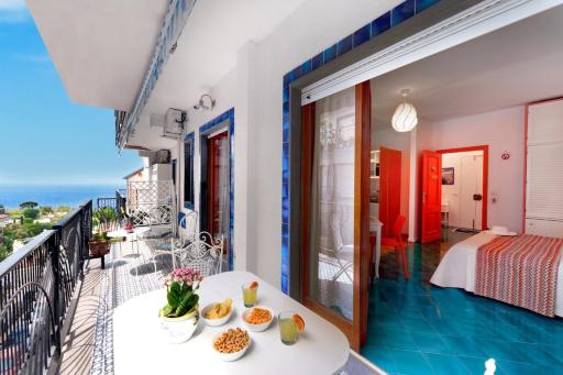 Sofì Sorrento Suites - Housity