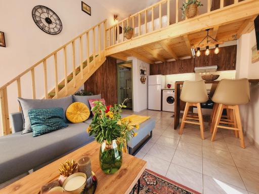 Luxury Loft Apartment Vivian - Housity