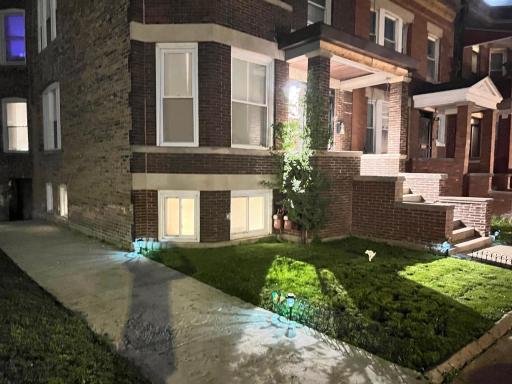 Simplified Living Space - Housity