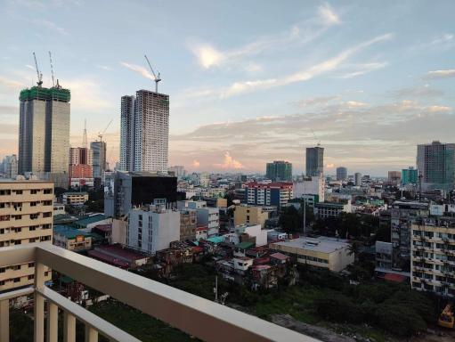 SERENE AT BEST - Housity