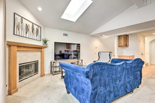 Classic Coastal Retreat - Walk to the Beach! - Housity