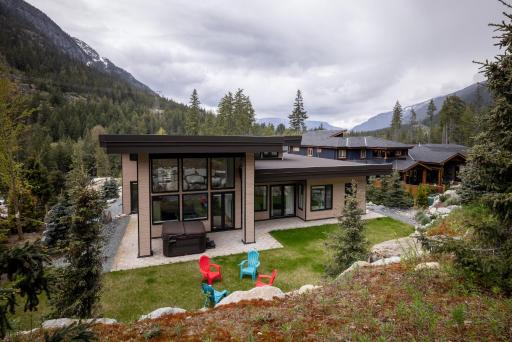 Wedgewoods 9100 by Whistler Premier - Housity