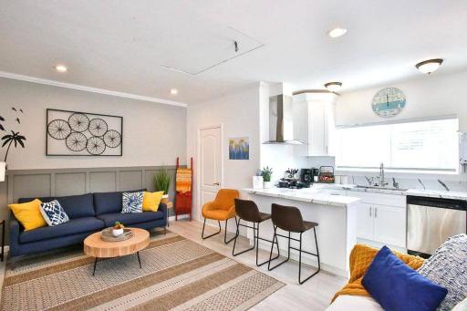 King Garden Suite - 10 mins to Beach and LAX - Housity