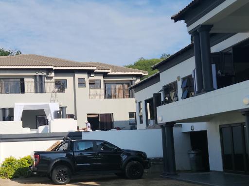 Bryanston Drive Elegant Guesthouse & Boardroom Facilities - Housity