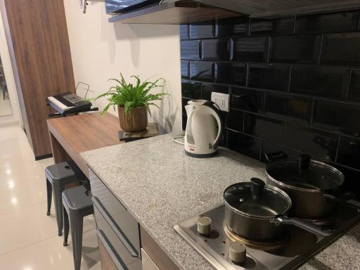 Departamento en edificio familiar Comodo, céntrico y nuevo - Housity