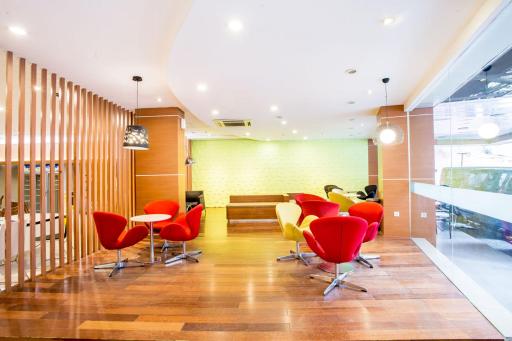 Life Hotel Sudirman Surabaya - Housity