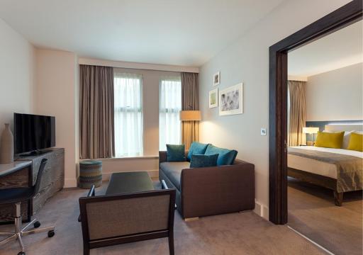Staybridge Suites London-Vauxhall, an IHG Hotel - Housity