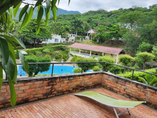 Linda casa Tocaima - Housity