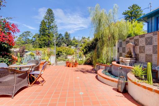 Cozy & Equipped Spanish-Style Casita in Berkeley apts - Housity