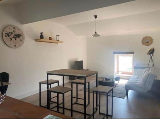 Superbe appartement au château d’Aubenas - Hizvo