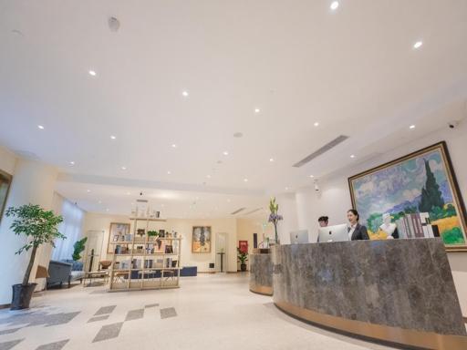 LanOu Hotel Chengdu Dujiangyan Lidui Park - Housity
