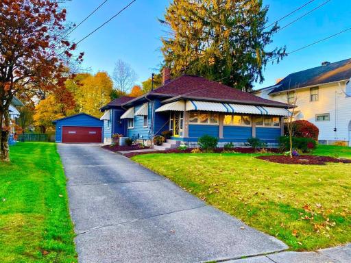The Hollywood House - Housity