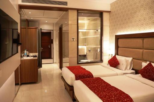 Hotel Gurudev Grand - Housity