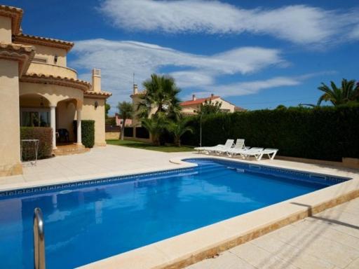 Villa con piscina privada y jardín para 8 personas en L'Ametlla de Mar, cerca del mar - HISP-217-28 - Housity