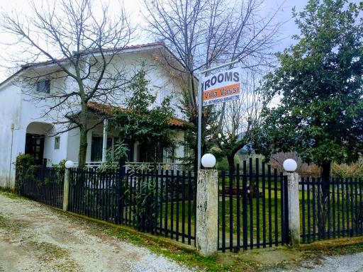 Vila Vasi- Μodern maisonette view Meteora - Housity