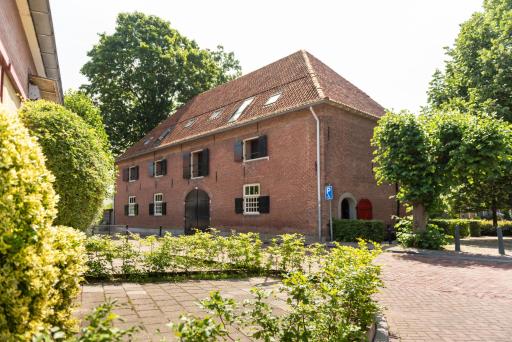 Hotel Napoleonschuur - Housity