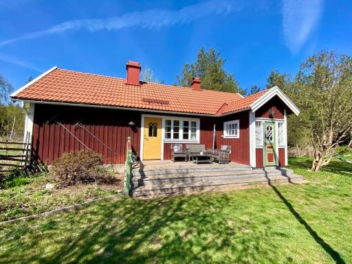 Ferienhaus auf schwedischem Selbstversorgerhof - Housity