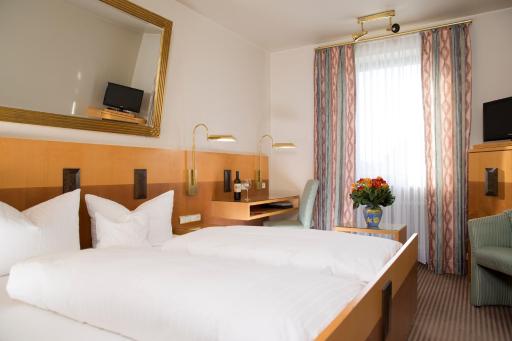 Hotel Dietmayr - Housity
