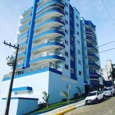 Apartamento amplo completo e climatizado - Housity