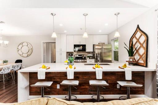 Spacious Furnished Family Home Near Downtown Katy & Asian Town - Premium Amenities - Housity