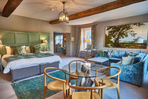 Plough Inn - Housity