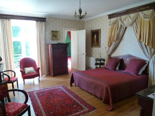 Chateau de la Voute - Housity