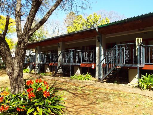 Aloes Country Inn - Housity