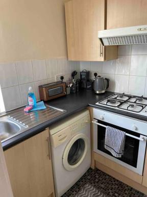 3, 46 Sneinton Hermitage NG2 4BS - Housity
