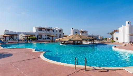 Beach safari nubian resort - Housity