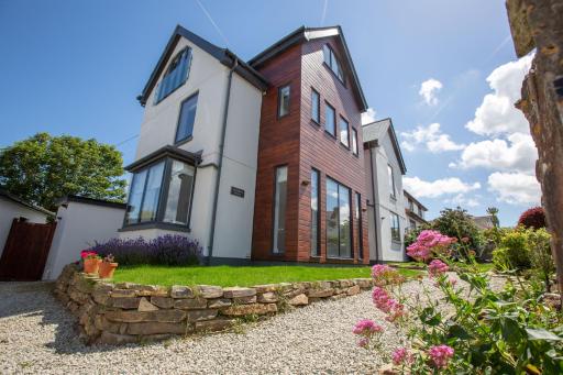 St Helen’s House - Housity